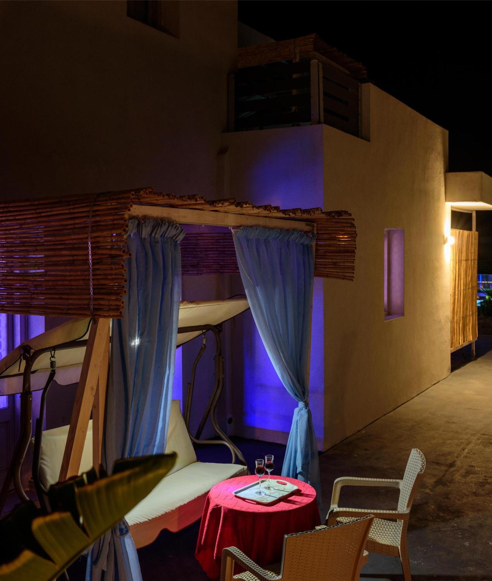 Nalu Suites Fira  Ngoại thất bức ảnh