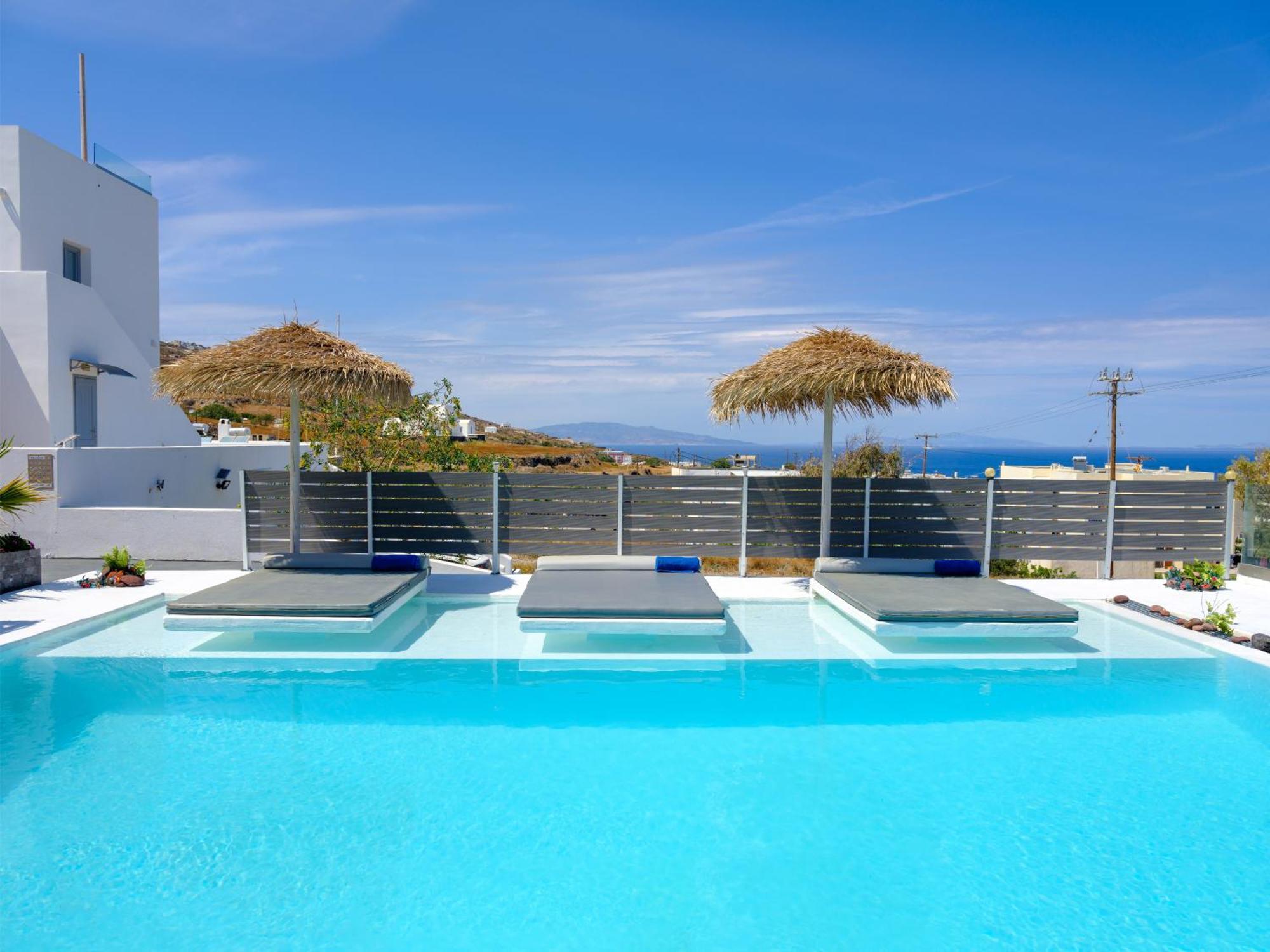 Nalu Suites Fira  Ngoại thất bức ảnh